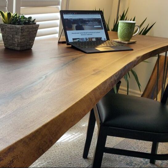 Custom desks near Toronto, Where to buy a wood desk in Toronto, Solid wood desks near toronto, custom wood desk,