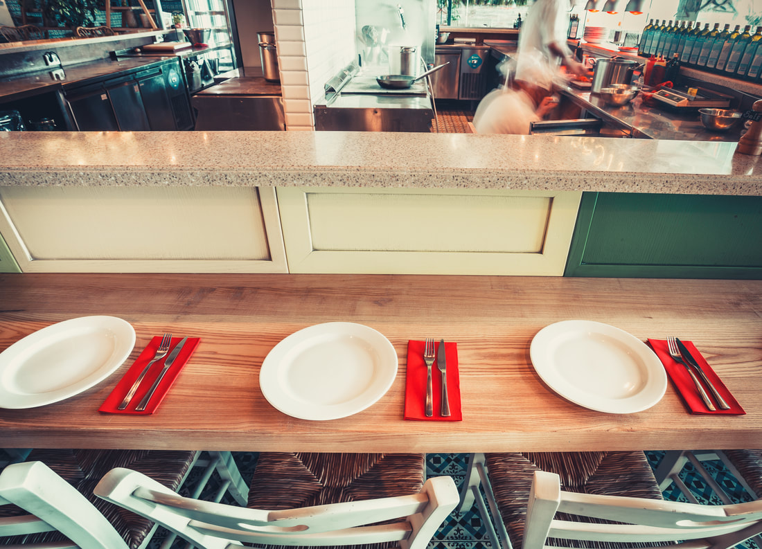 reclaimed wood restaurant tables Kitchener, custom bar kitchener, restaurant furniture Toronto, wholesale restaurant furniture